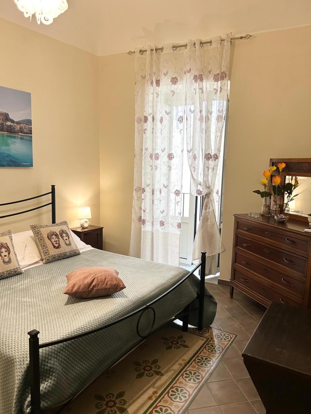 Sicilian Dream Apartments Cefalu Luaran gambar