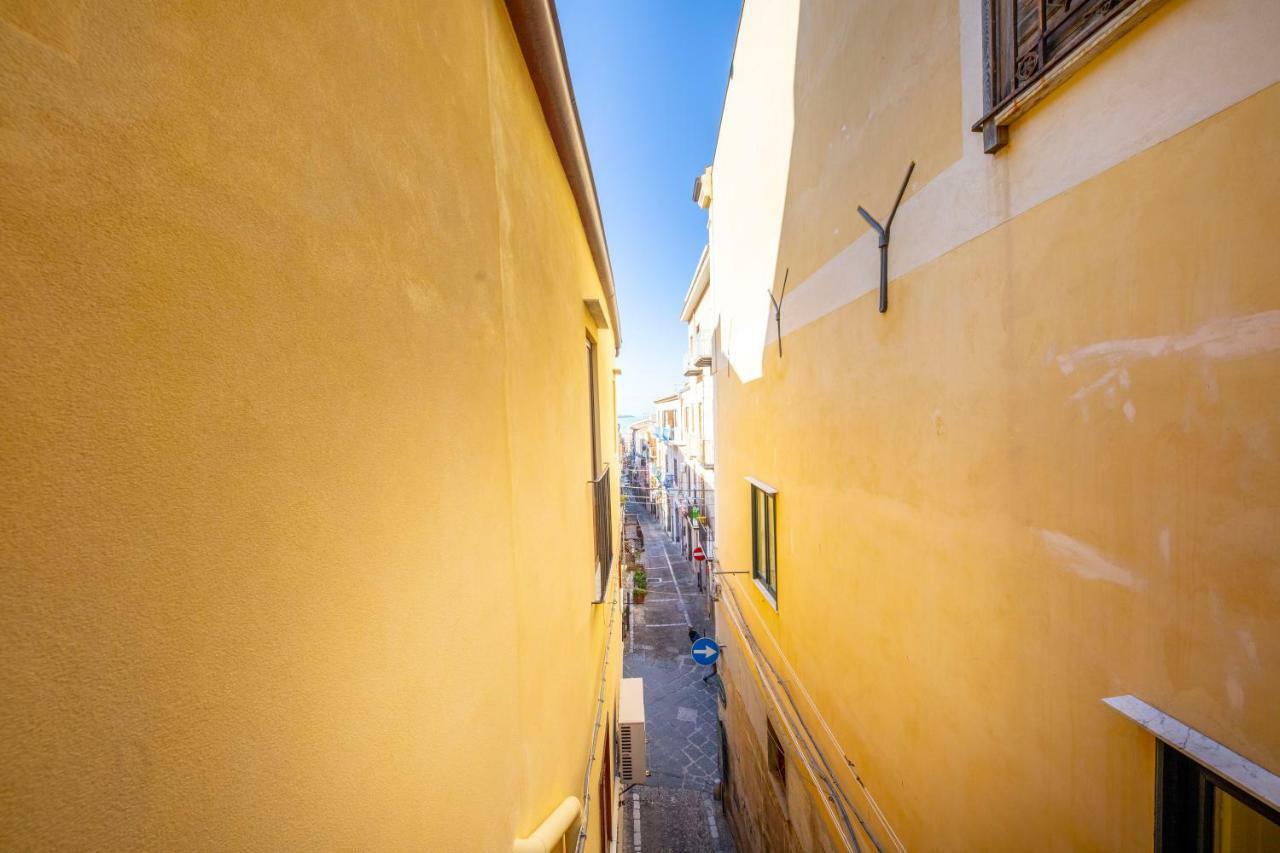 Sicilian Dream Apartments Cefalu Luaran gambar